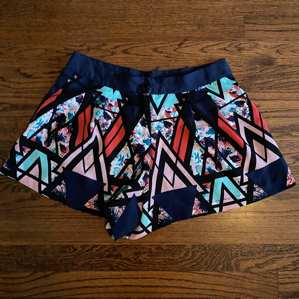 High Waist Geometric Shorts - Blues and Reds